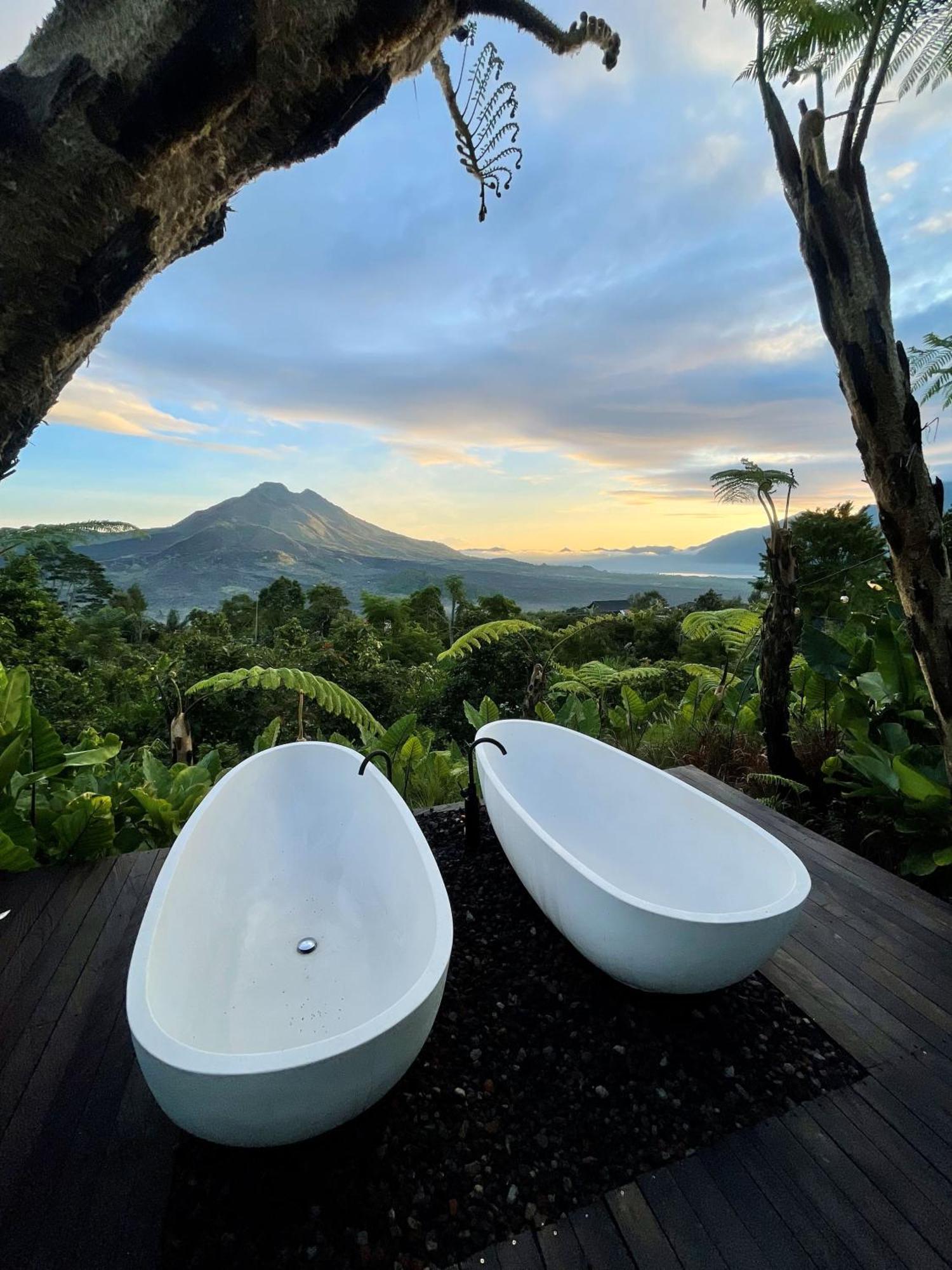 Black Wood Cabin Kintamani Exterior foto