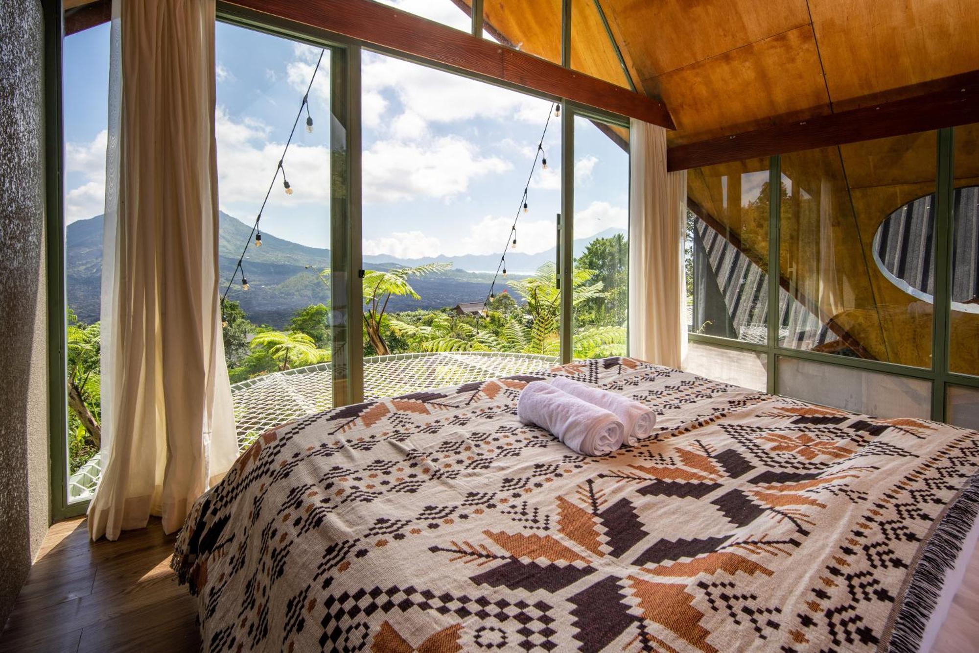 Black Wood Cabin Kintamani Exterior foto