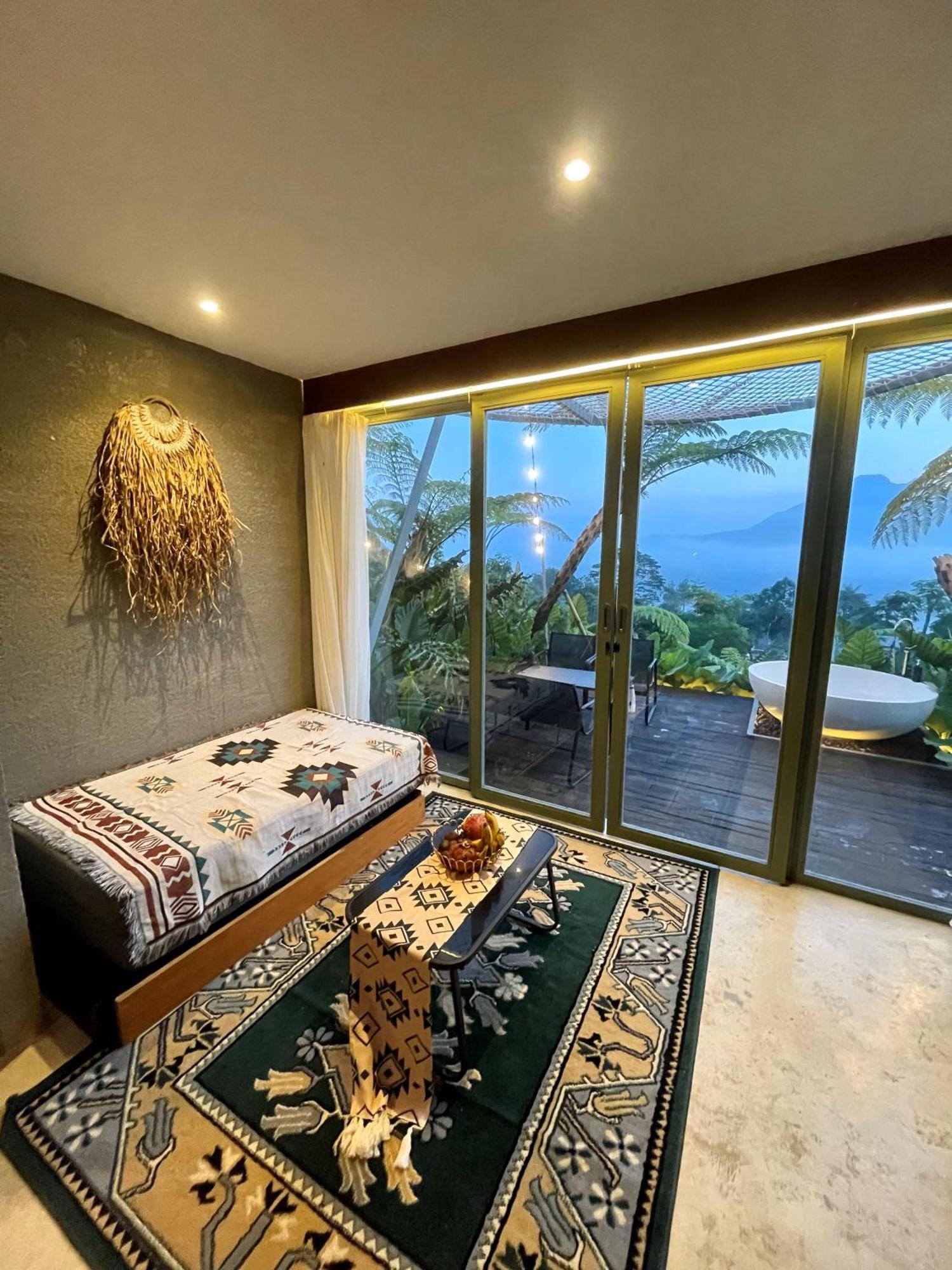 Black Wood Cabin Kintamani Exterior foto