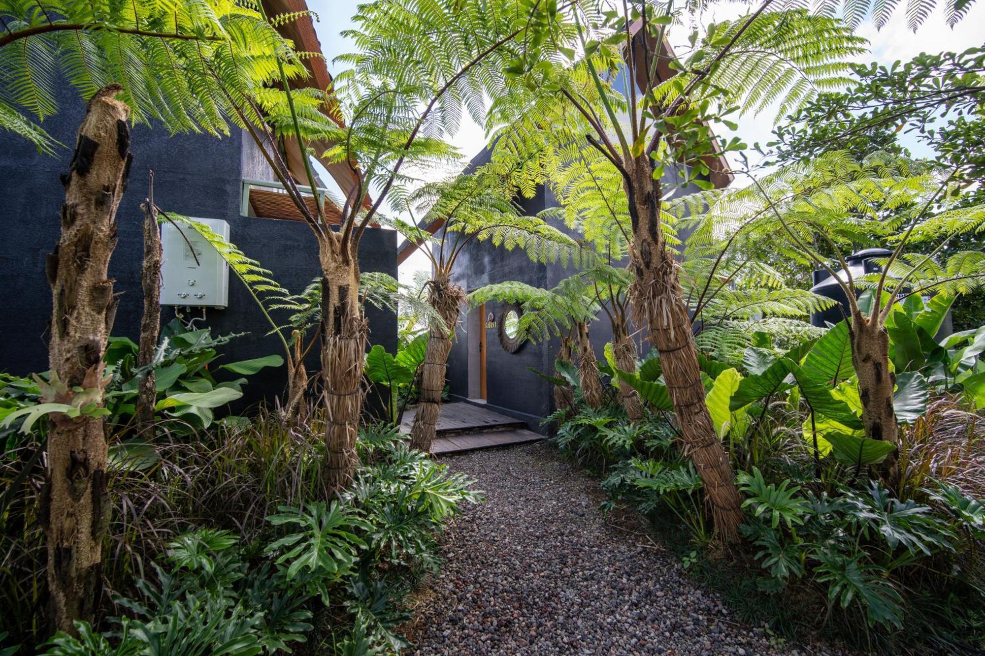 Black Wood Cabin Kintamani Exterior foto